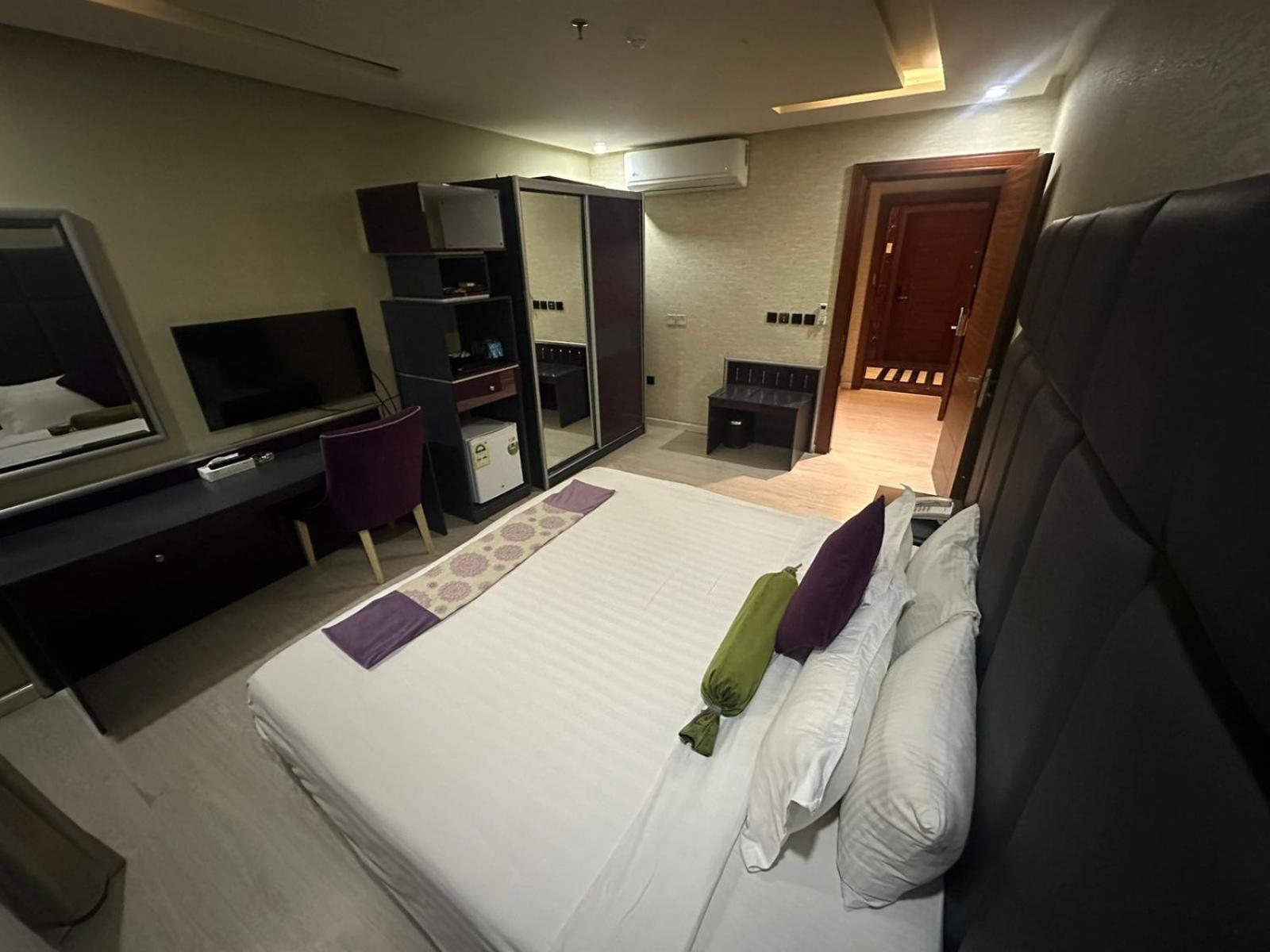 אל-מדינה Nawa Madinah Hotel מראה חיצוני תמונה
